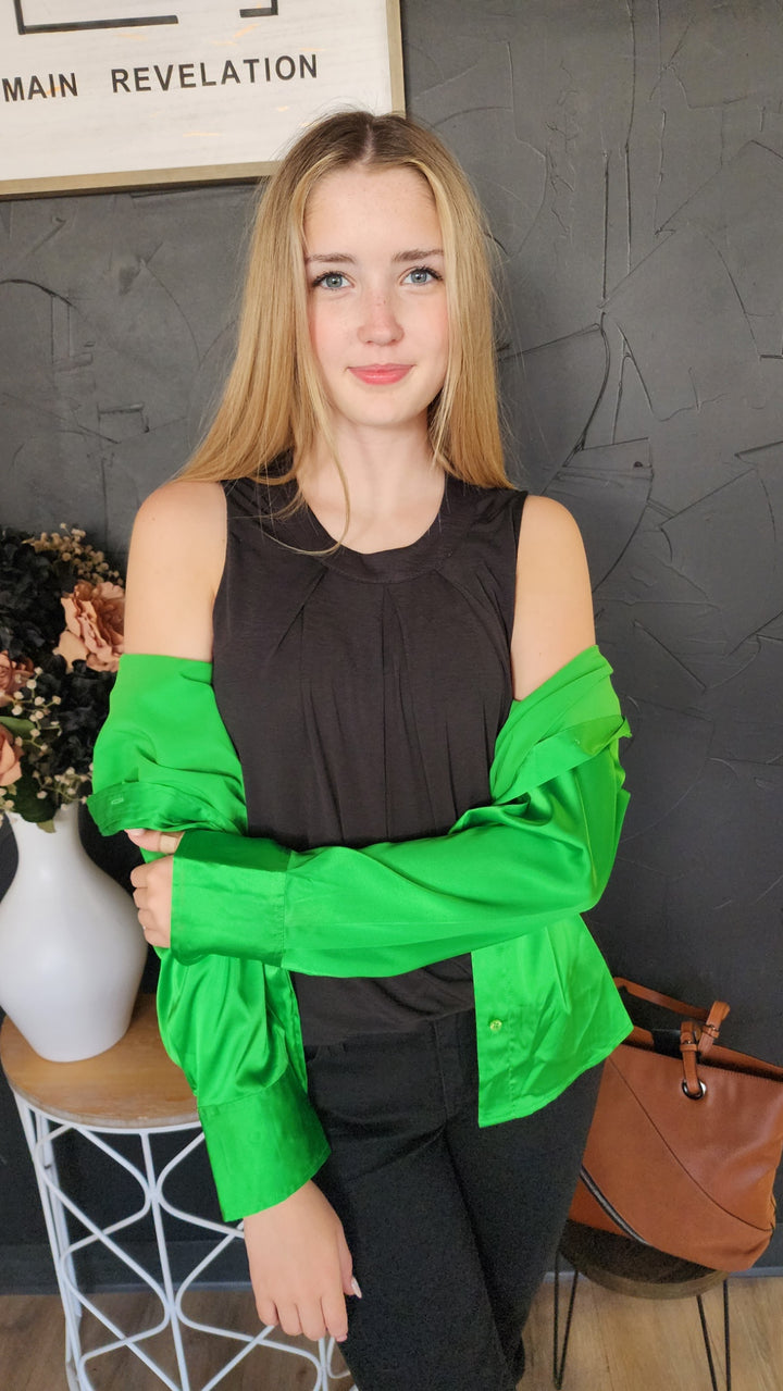 Black Sleeveless Blouse