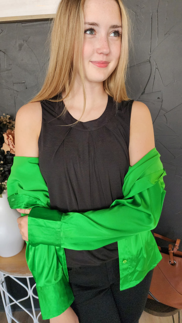 Black Sleeveless Blouse