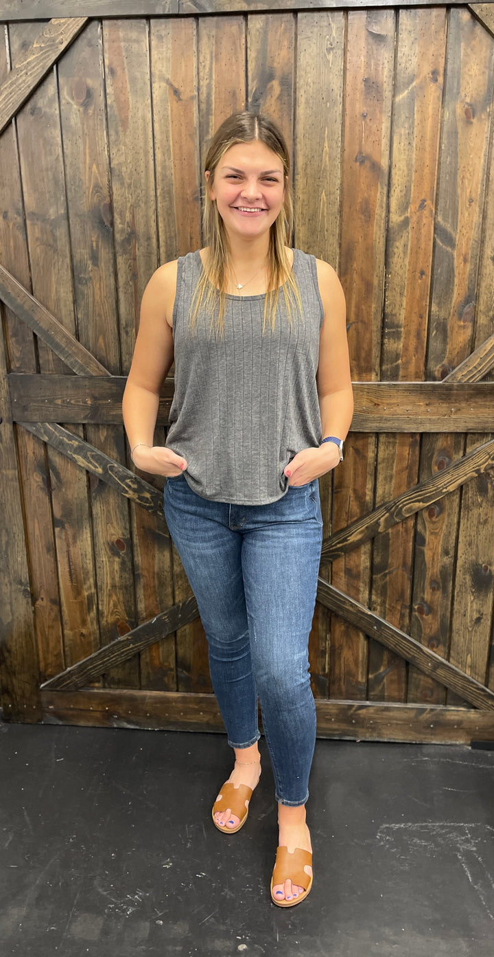 Knitted Sleeveless Top