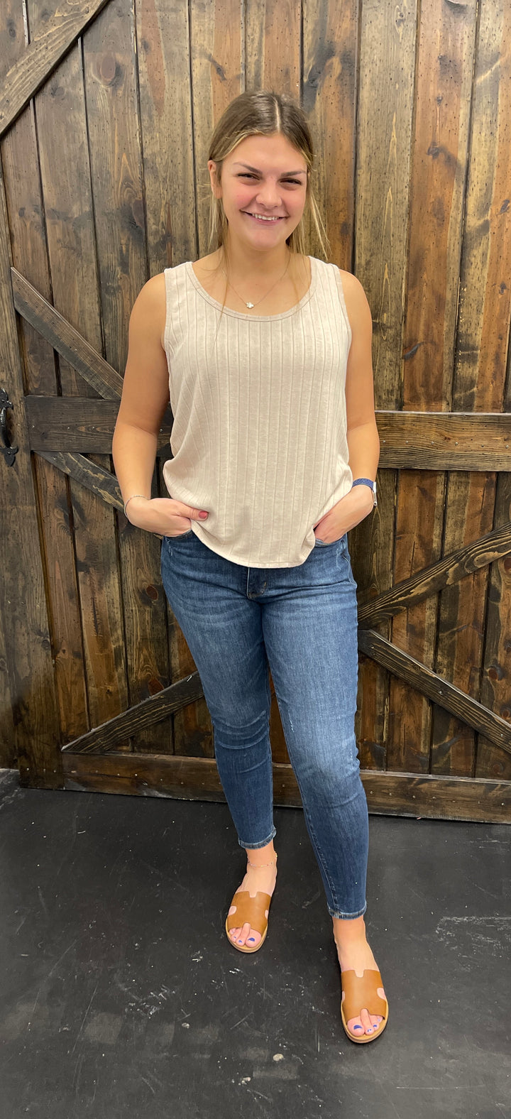Knitted Sleeveless Top