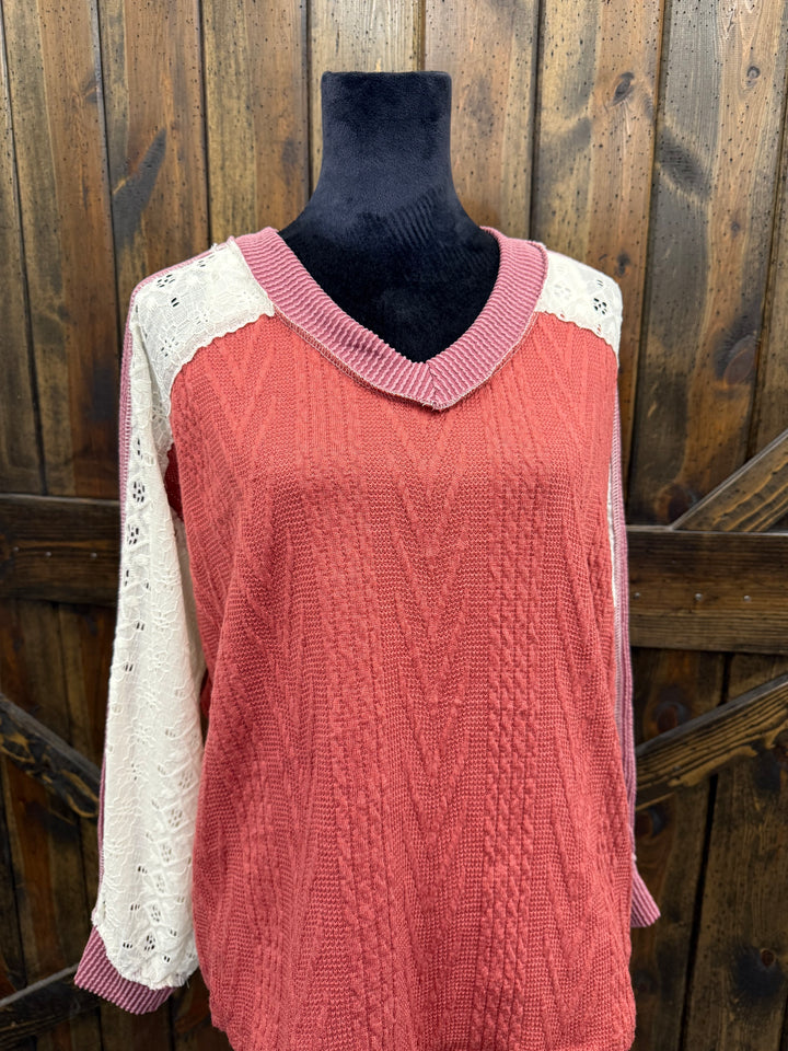 Cable Knit Top w/ Lace Detail L/S