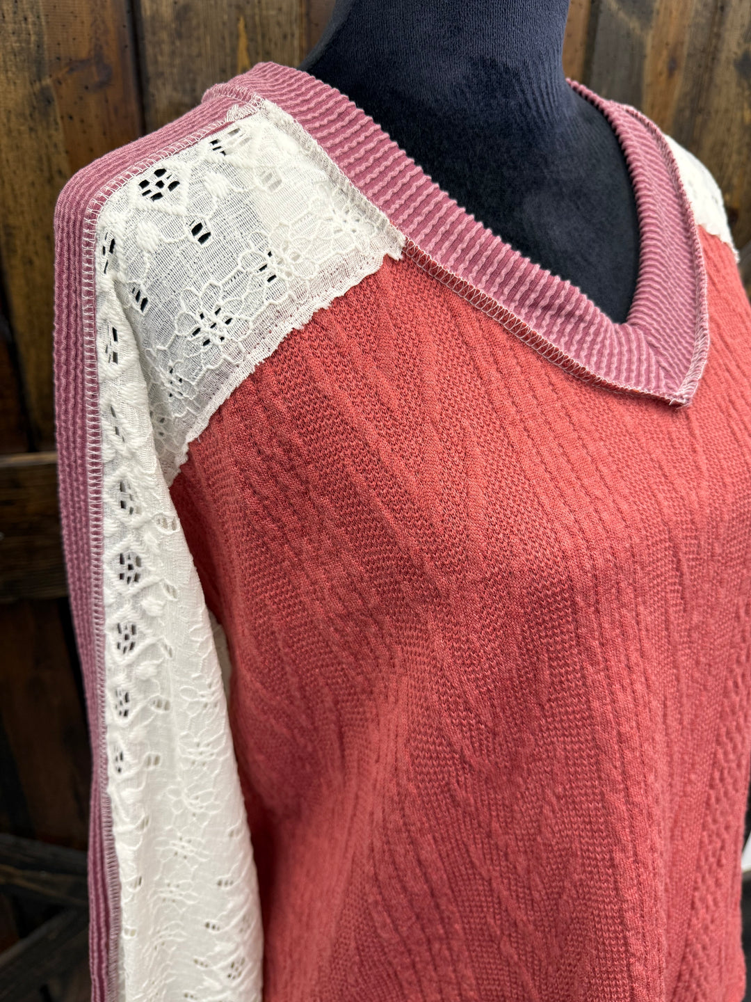 Cable Knit Top w/ Lace Detail L/S
