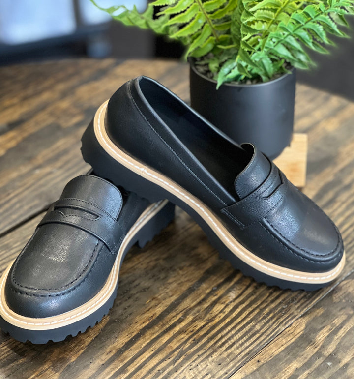 Boost Black Loafer