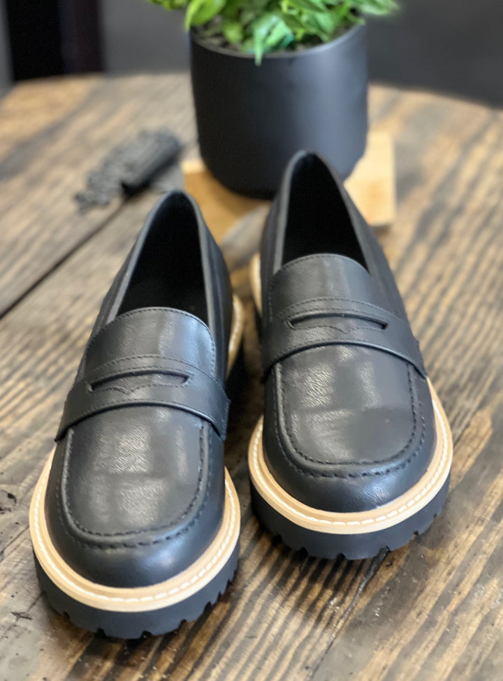 Boost Black Loafer
