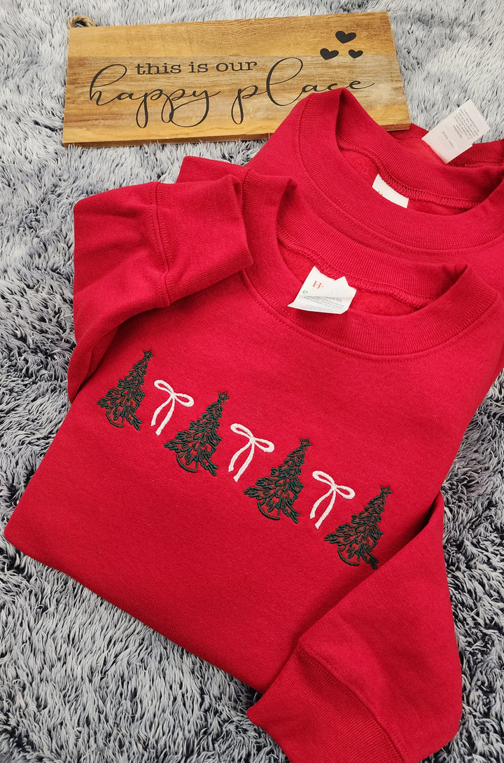 Embroidered Christmas Tree w/ Bows